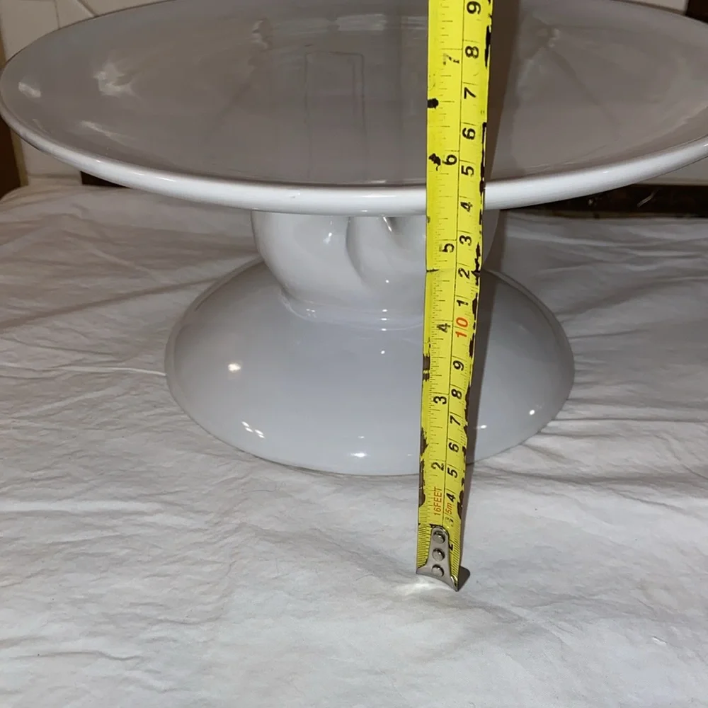 Like new west elm polar bear Cake Stand